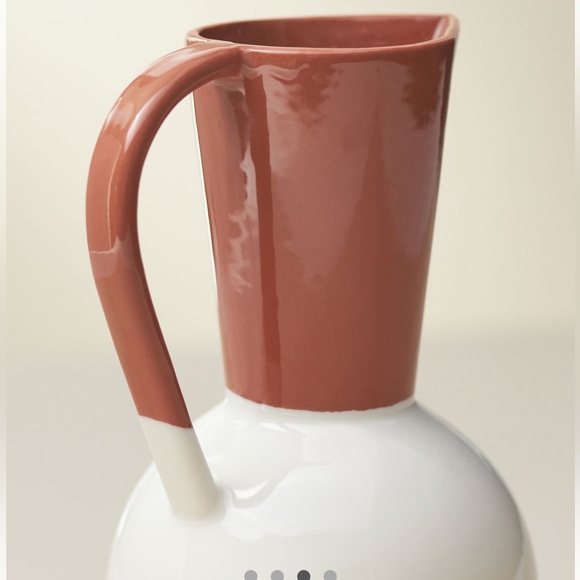 Anthro Amaya Pitcher / Vase NWT Portuguese Pottery -Beautifully Glazed Neutral - Picture 5 of 13